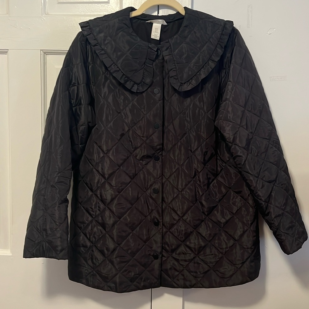Ruffle collar lightweight padded jacket